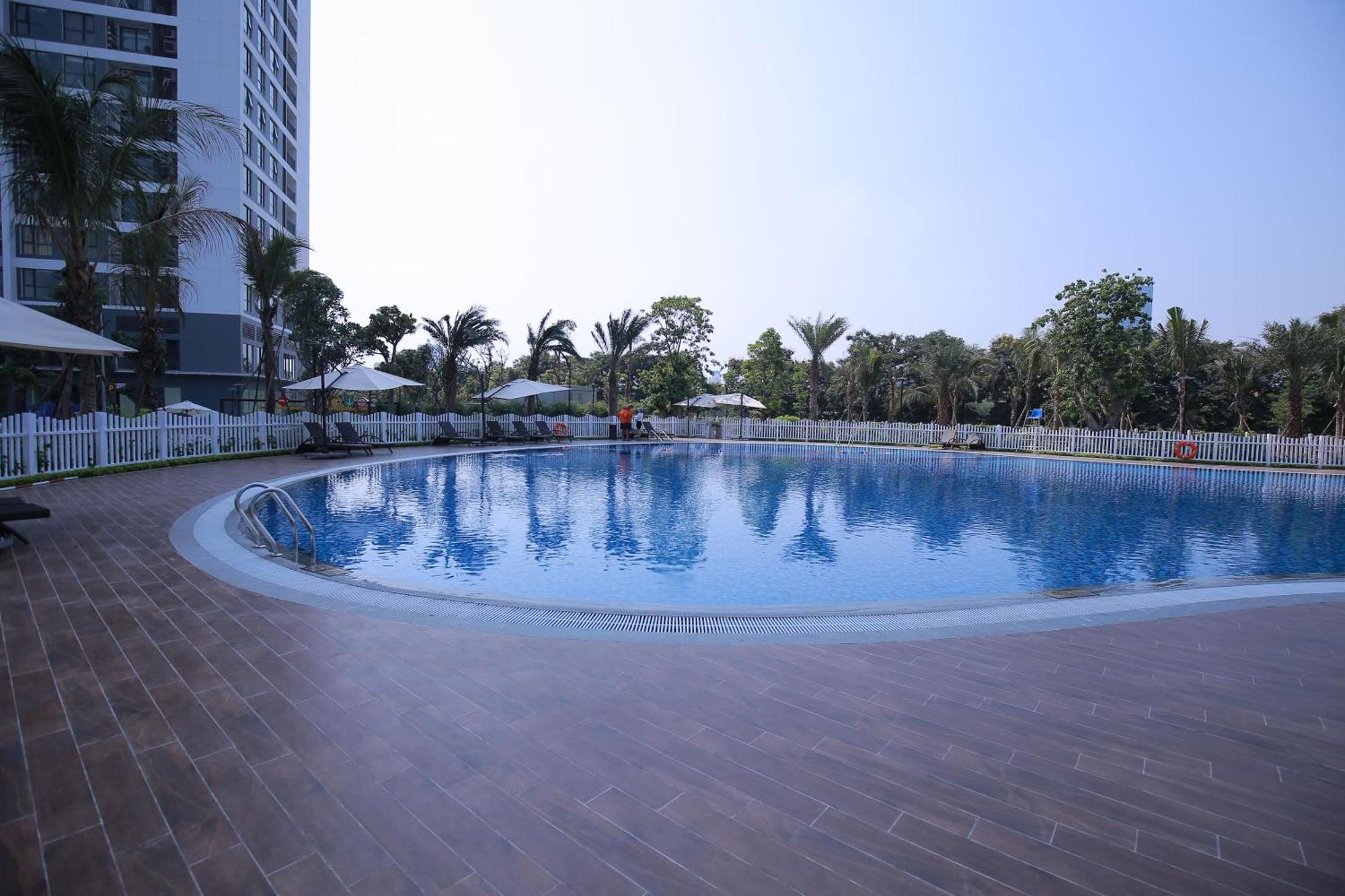 Rosee House -Luxury Apartment In Vinhomes Greenbay Hanói Exterior foto