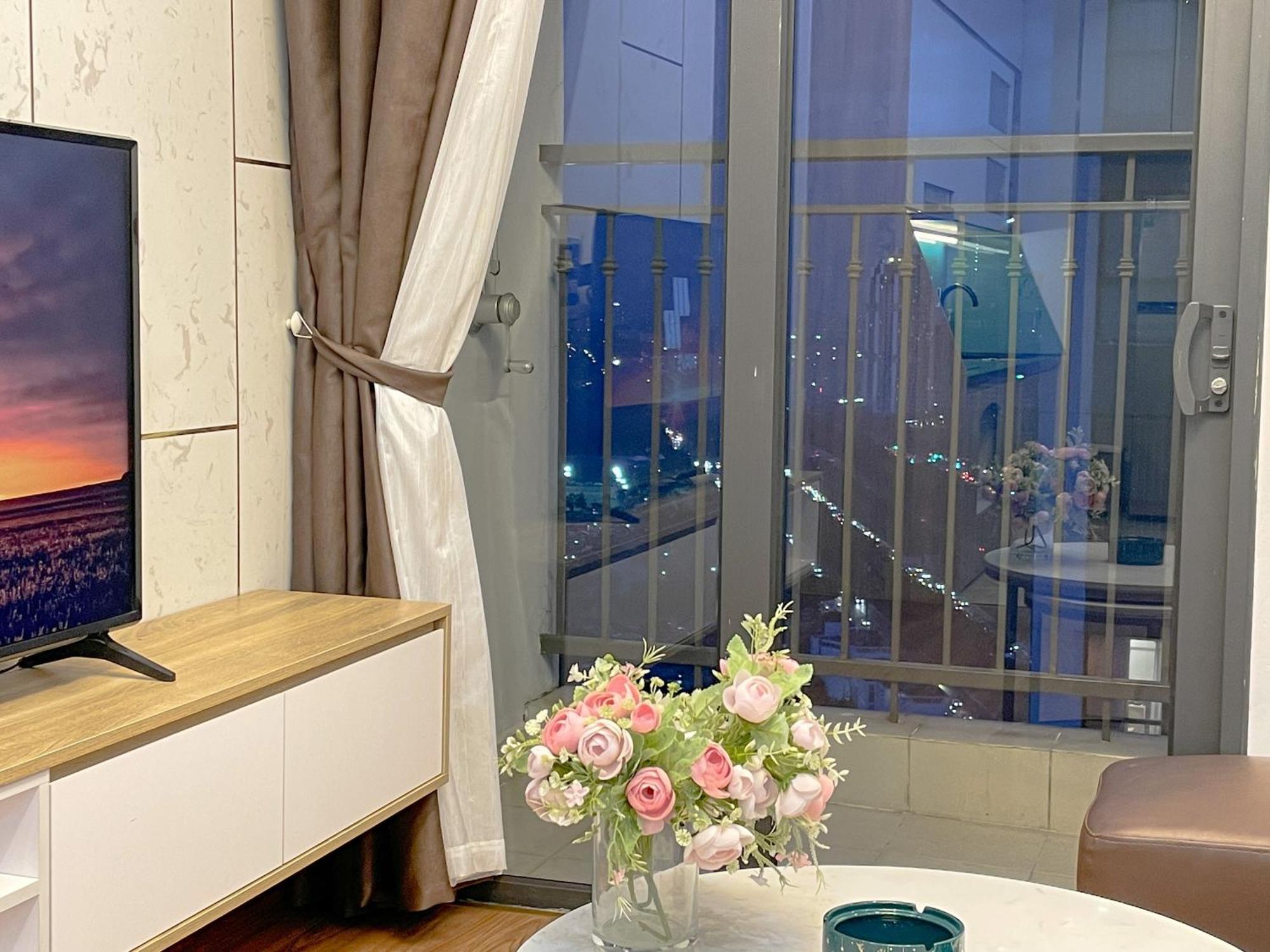 Rosee House -Luxury Apartment In Vinhomes Greenbay Hanói Exterior foto